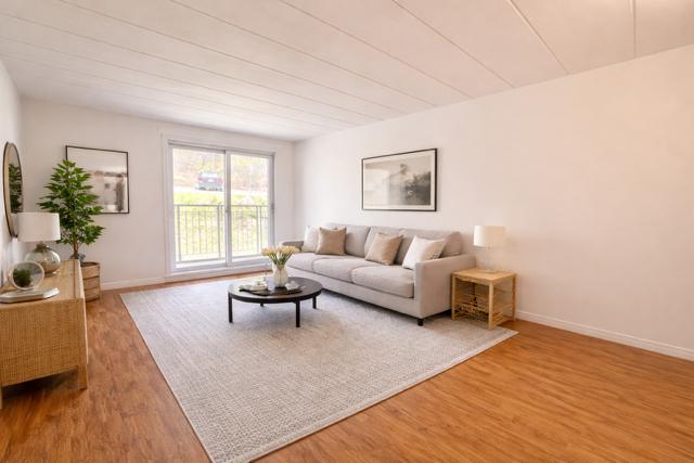 Grand 4 1/2 rénové - gym, internet, piscines - 15 mai | 3236042