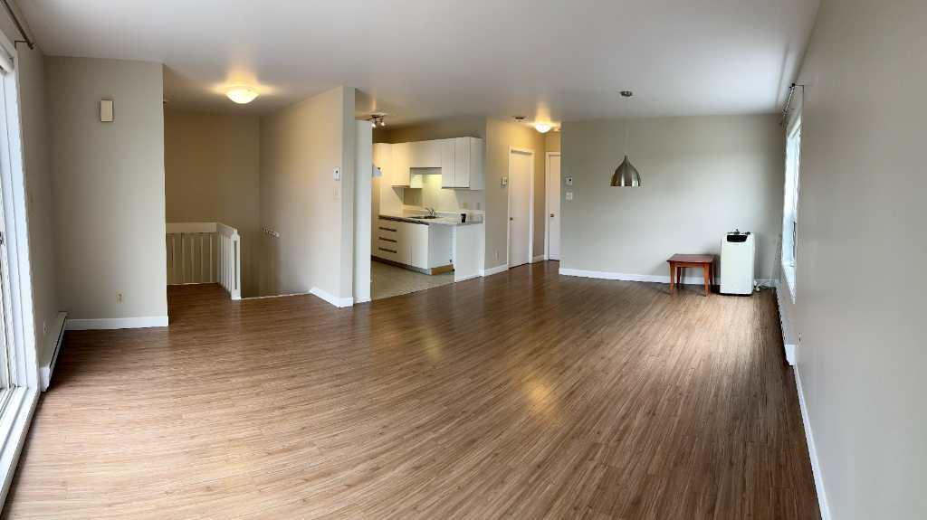 Grand logement 4 1/2 2 chambres Appartement à louer St-Nicolas 2 stationnements | 3236045