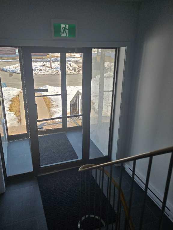 41/2 a louer a sorel-tracy pres de l'hopital libre 1 er juillet ou avant**** il ne reste que 4 unité*** | 3236050