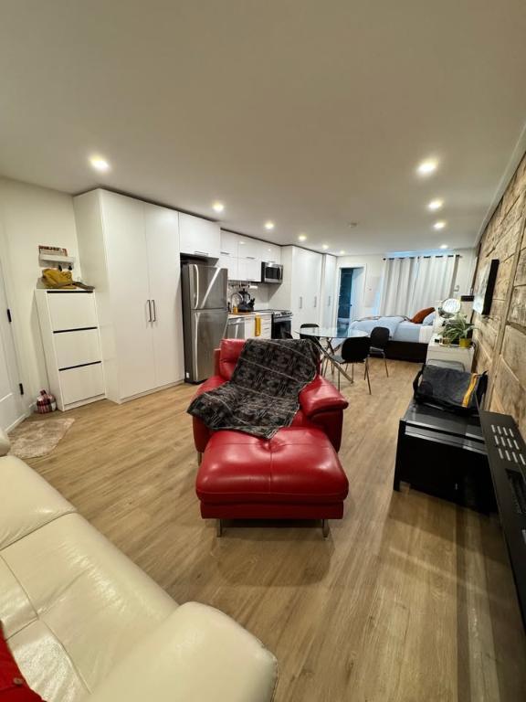 LAVAL DES RAPIDES – Studio Urbain Style Loft à Louer | 3236079