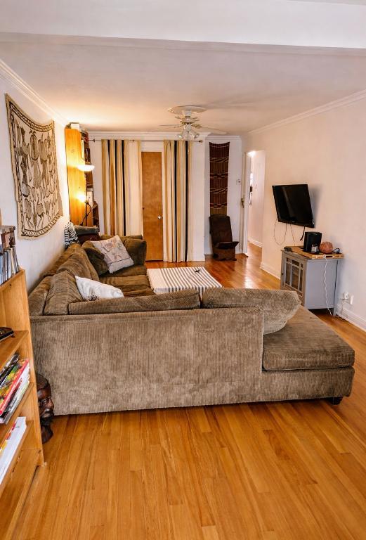 5 1/2 - Métro Cadillac avec cours | 3236090