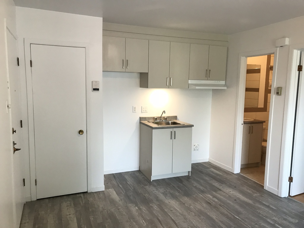 JUIN, 2 1/2, SECTEUR TRANQUILLE | 3236297