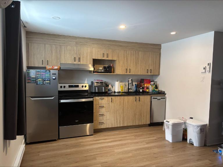 1 CH - 1 SDB - Montréal - $990 /mo | 3236359