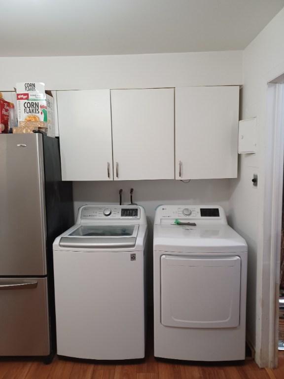 4 1/2 bien éclairé un stationnement entre laveuse sécheuse propre libre en avril negocial selon le locataire qui quitte | 3236398