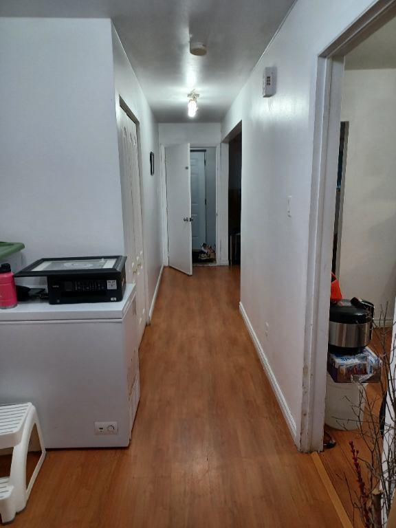 4 1/2 bien éclairé un stationnement entre laveuse sécheuse propre libre en avril negocial selon le locataire qui quitte | 3236398