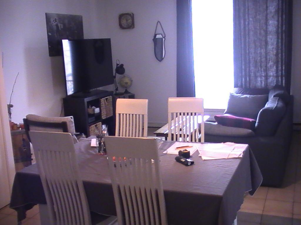 Beau 4 1/2 Vieux Longueuil style condo à louer - Béton - Garage | 3236435