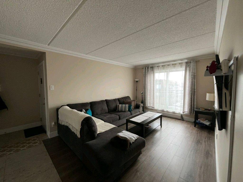 Condo locatif 4 1/2 | 3236444