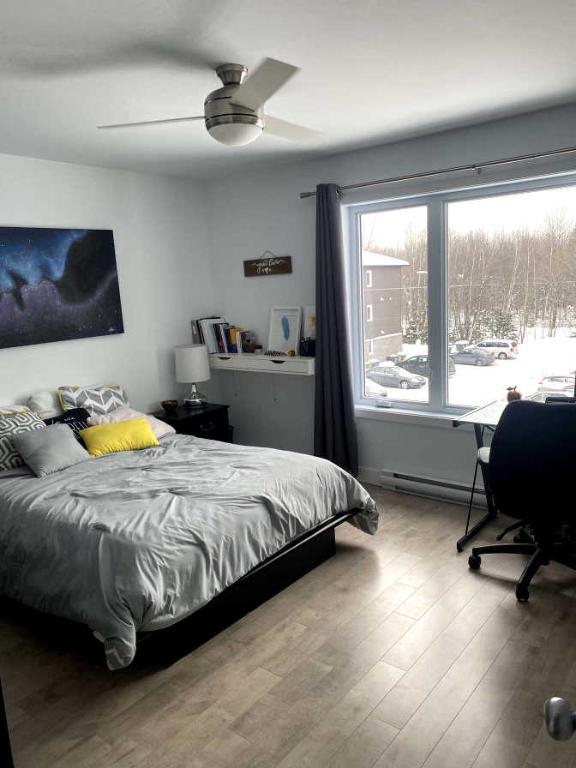 Rare Grand 6 ½ (4 Chambres) – Style Condo – Secteur des Écoles | 3236448