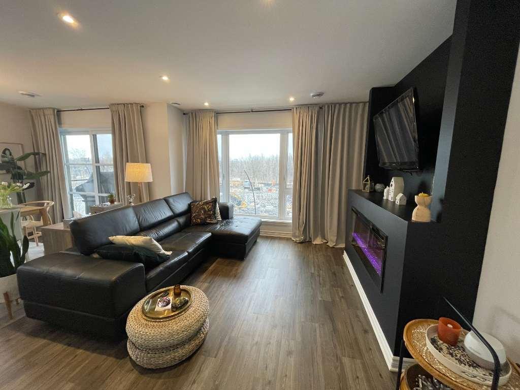 LUXUEUX CONDO 4 ½ - dernière étage (3e)+ GARAGE + Remise – 2050$ – 1er JUILLET 2026 | 3236506