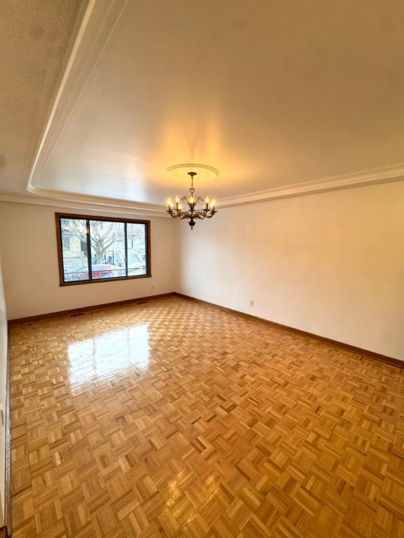 Spacious and refreshed 9 ½ apartment for rent in Ahunstic | 3236510