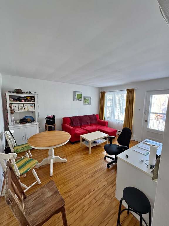 41/2 Près De Tout | 3237037