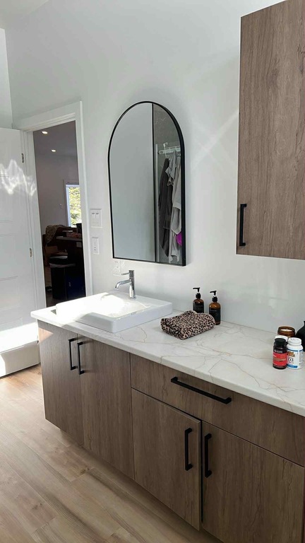 Spacieux Logement 5 1/2 | 3237225