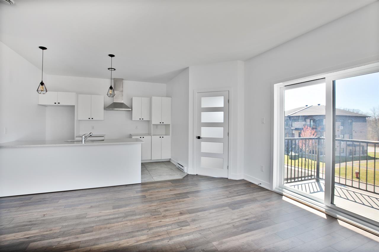 (Gatineau) Logement De 2 Chambres - Secteur Cheval-Blanc | 3237246