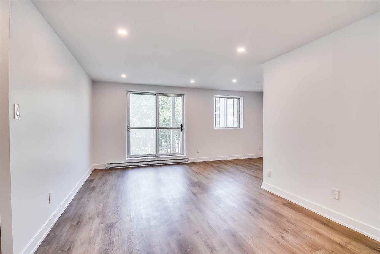 2 CH - 1 SDB - Gatineau - $1,699 /mo | 3237296