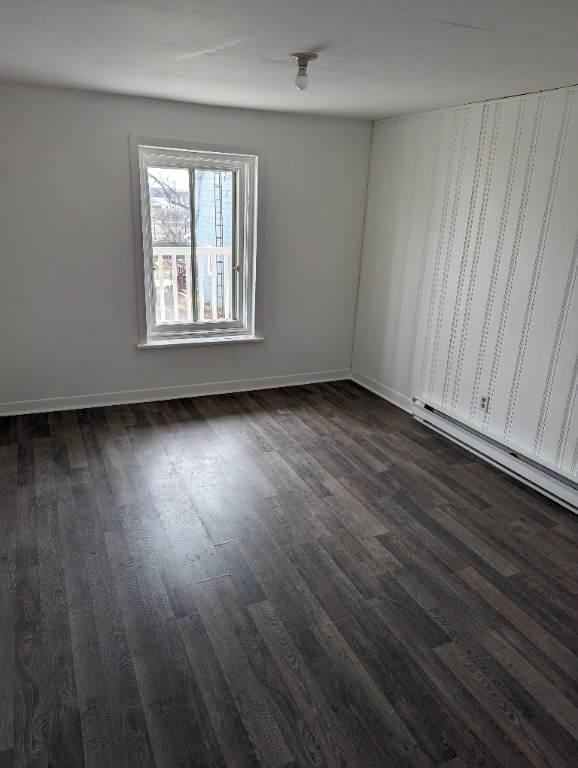 Grand 6 1/2 sur 2 niveaux | 3237386