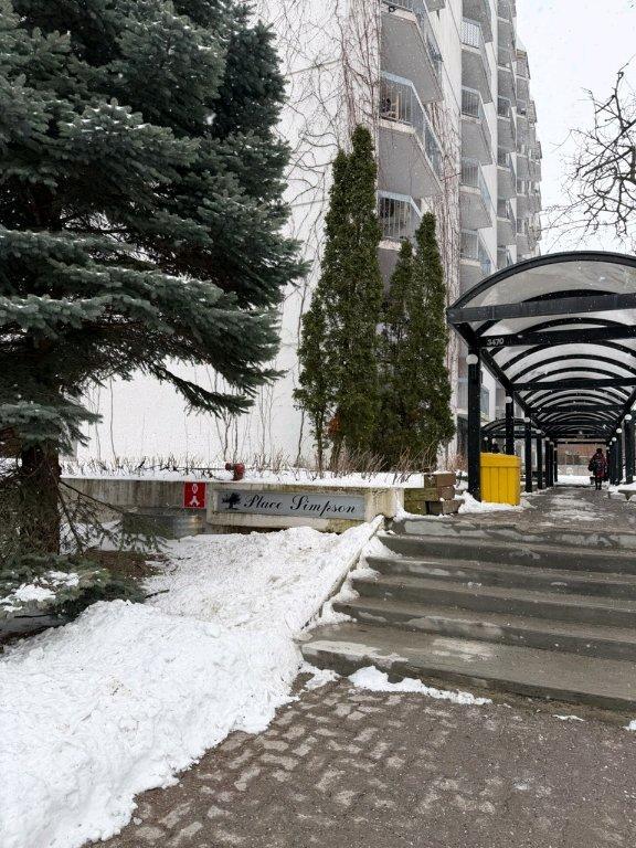 Beau 2 1/2 CENTRE VILLE DE MONTRÉAL LE GOLDEN MILE | 3237691