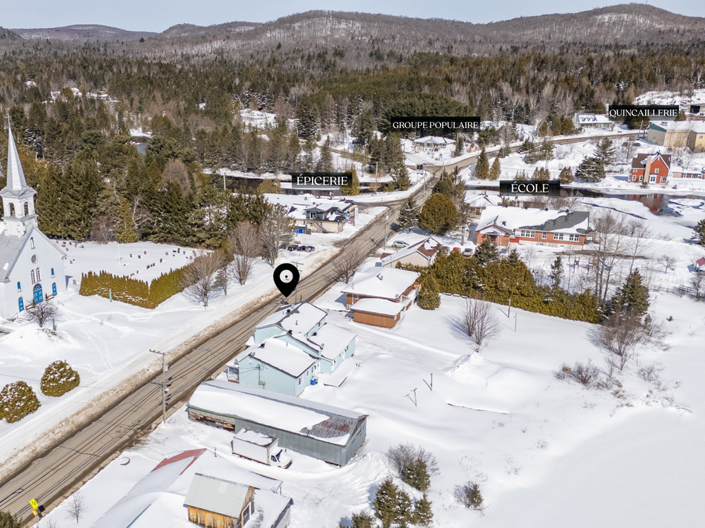 BEAU 4 1/2 - LIBRE IMMÉDIATEMENT | 3237906