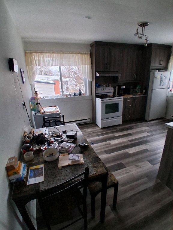 4 Et demie à partager le tout moitié moitié | 3238411