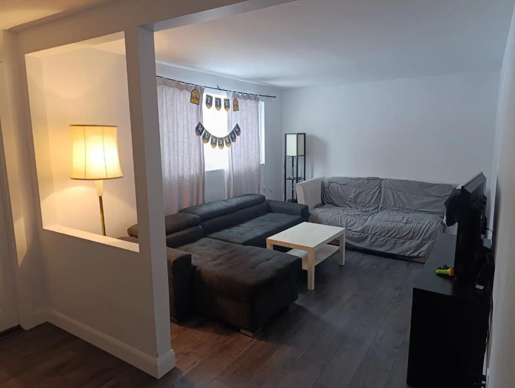 Très très beau et grand 3 1/2 à Saint Léonard | 3238419