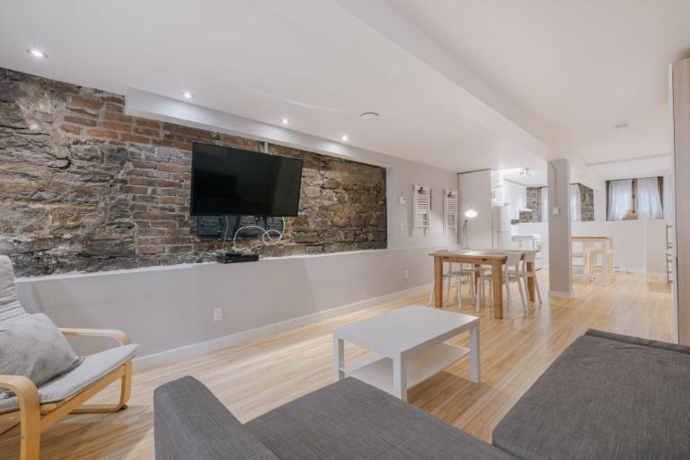 Loft entièrement meublé à louer Vieux-Québec septembre 2026 | 3238493