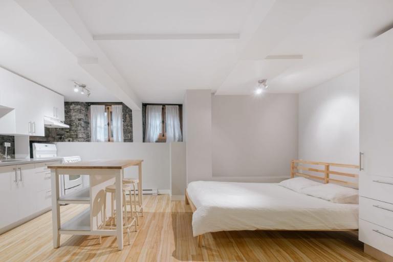 Loft entièrement meublé à louer Vieux-Québec septembre 2026 | 3238493