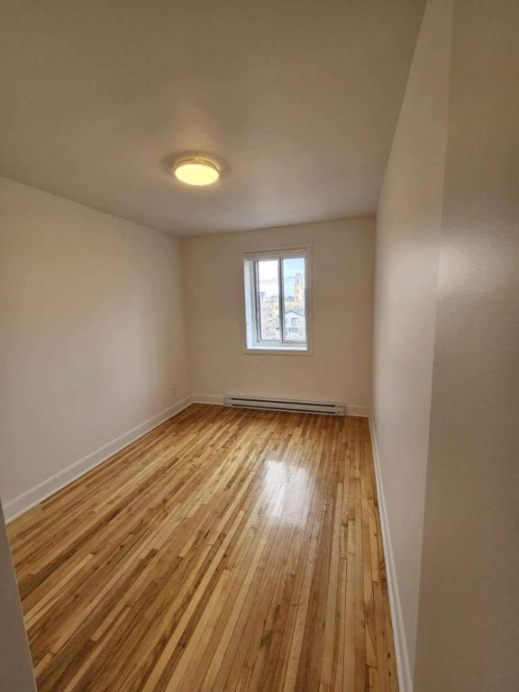 2 CH - 1 SDB - Montréal - $1,250 /mo | 3238509