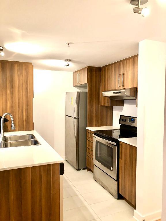 Nouvel construction cono sur 8 etage 10050 Place Acadie | 3238517