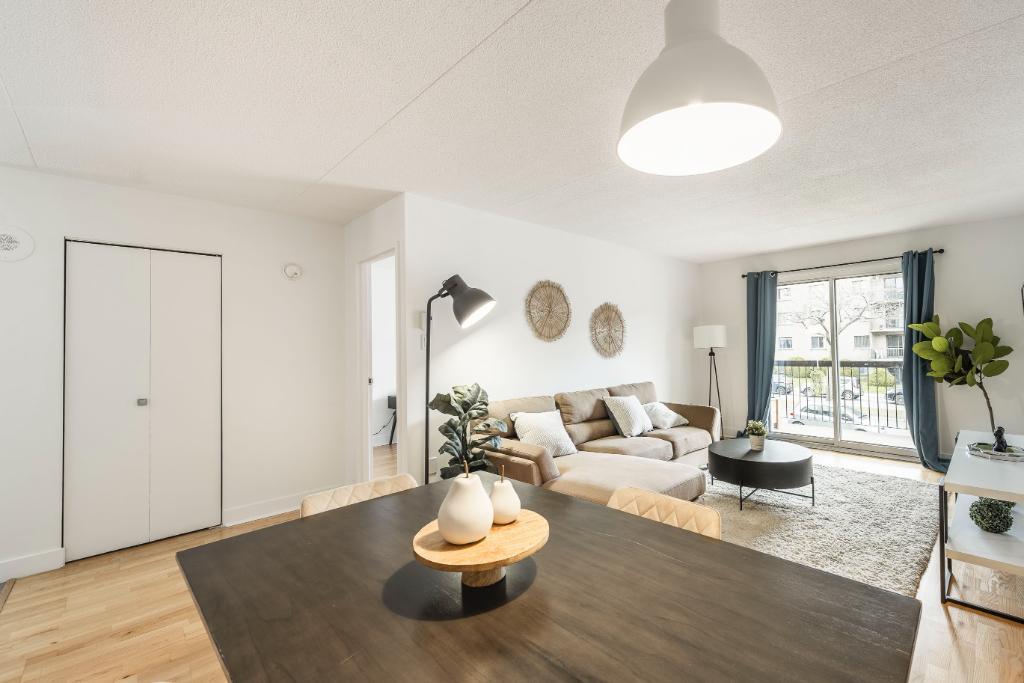 3.5 Lumineux A Louer | 3238519