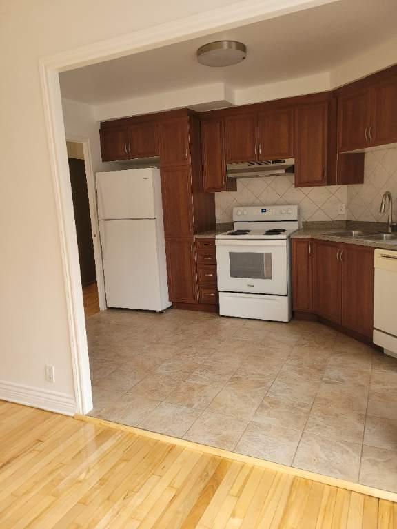 3 ½ à Louer Montreal MEILLEUR EMPLACEMENT A COTE DES NEIGES- SUR LE SOMMET RIDGEWOOD | 3238568