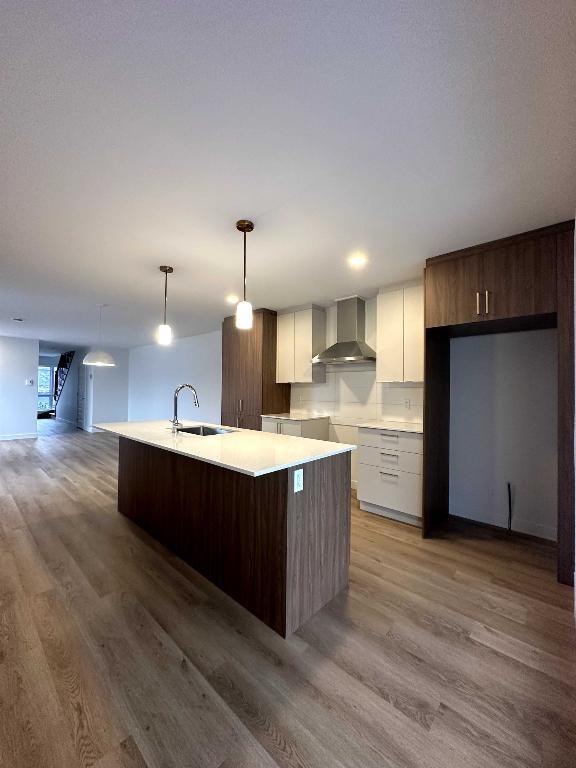 Grand 5-1/2 sur deux étages à louer à Sainte-Madeleine pour le 1 juillet 2026 | 3238654