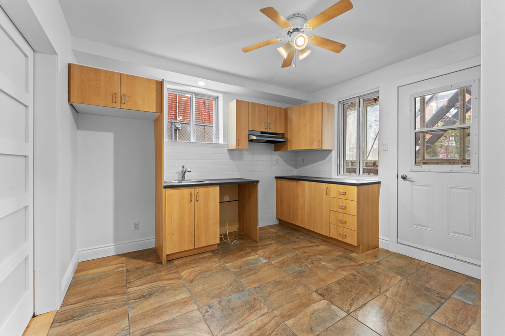 4 Et Demi Rénové Dans Ahuntsic Est | 3239330