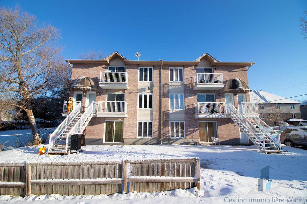 Bel Appartement - 17 Rue Damphousse #3 | 3239368