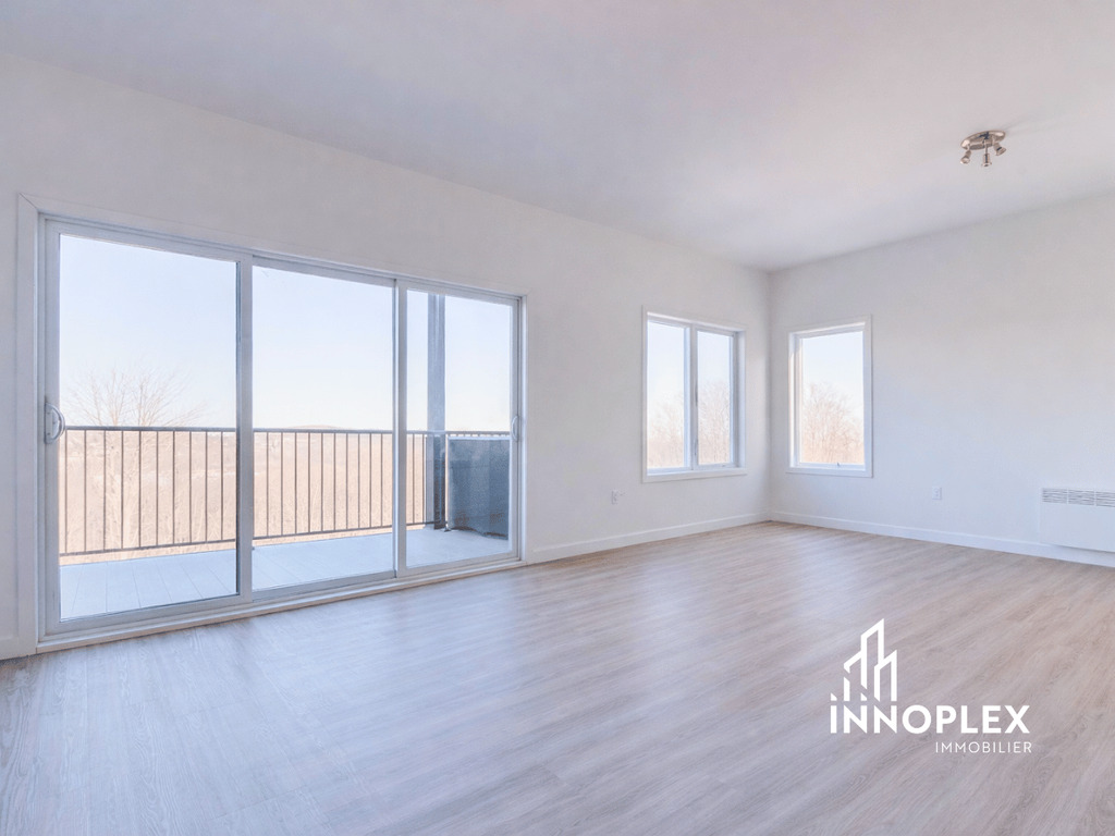 Grand 5 1/2 | 3239434