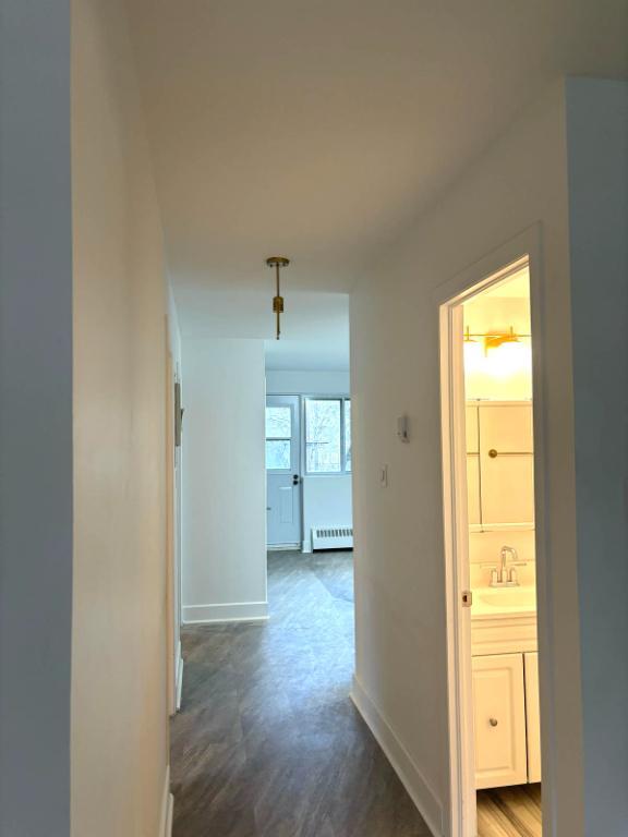 Oasis à Saint-Lambert: beau 4 1/2 quiétude, renové, lumineux | 3239482