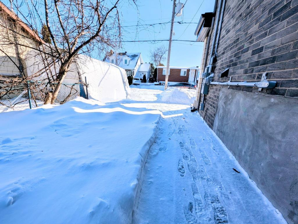 Appartement à Louer | 3239887