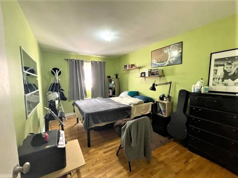 4 ½ Chauffé *Rénové*Parking*Métro | 3240276