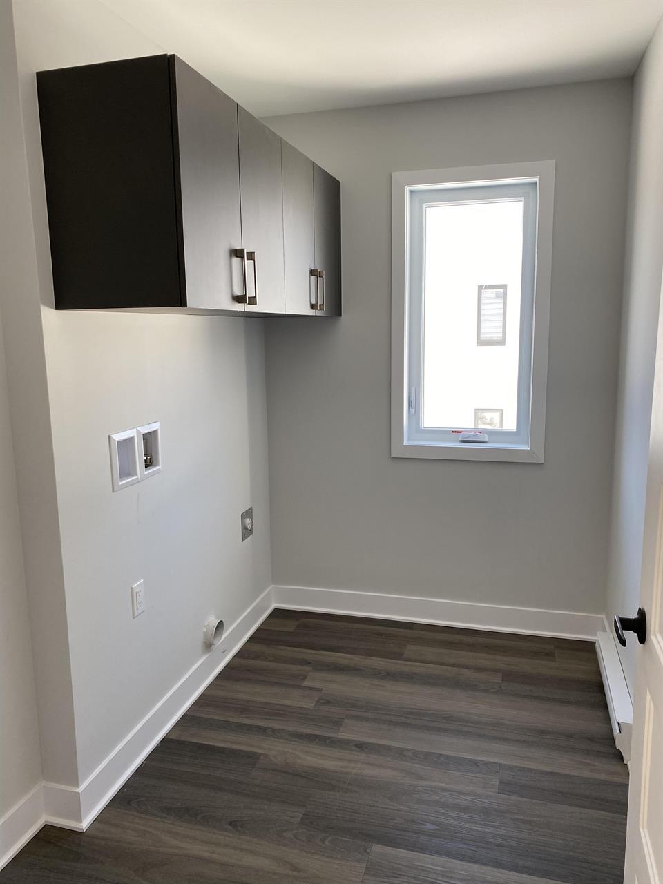 Immeuble - 885-907 Lamarche Grand 5 1/2 Neuf à Louer | 3240372