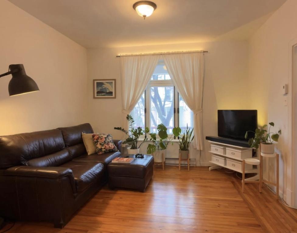 Lévis. 4 1/2, RdC, NC, NÉ. RARE ET TRÈS BIEN SITUÉ | 3240401