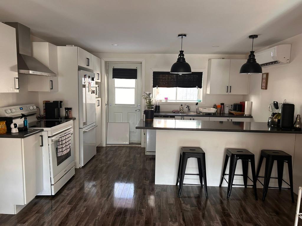 4 1/2 Vieux Lévis | 3240414