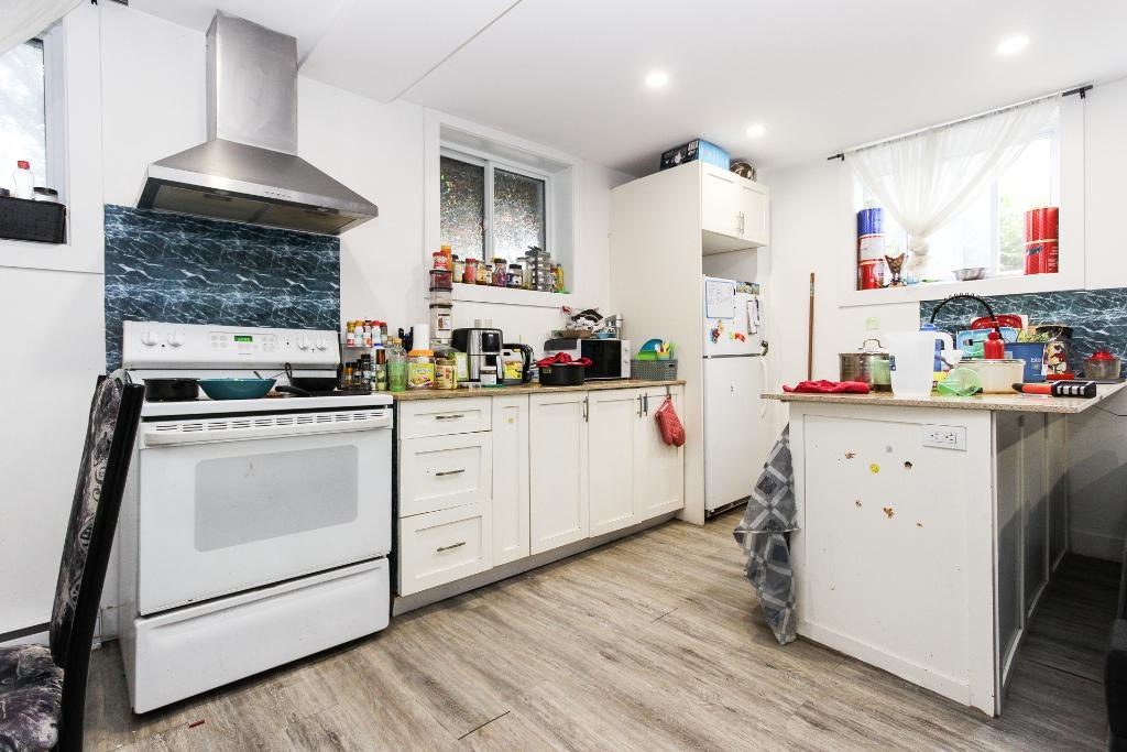 Logement 4 1/2 spacieux et rénové à Vaudreuil-Dorion avec stationnement | 3240429