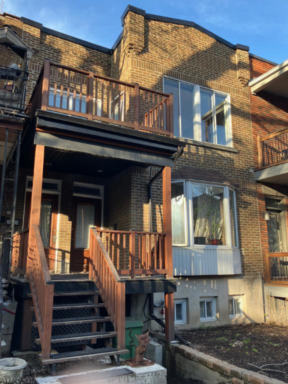 5 1/2, NDG, large. sunny, 2 closed bdrm, electros (5) included | 3240434