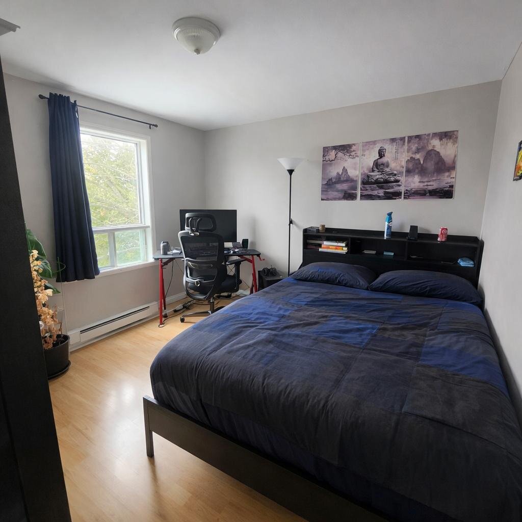 Immeuble - 357-365 12e Av Nord 3 ½ à Louer – Dernier étage – Près Du Cégep De Sherbrooke | 3240533