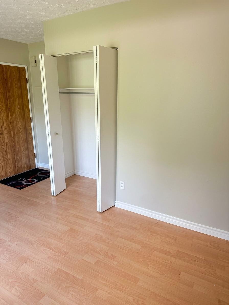 Immeuble - 4949 Rue Magloire 3 1/2 Bien Situé à Louer | 3240635