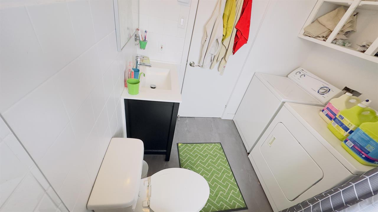 Immeuble - 475 7e Avenue 4 1/2 à Louer | 3240672