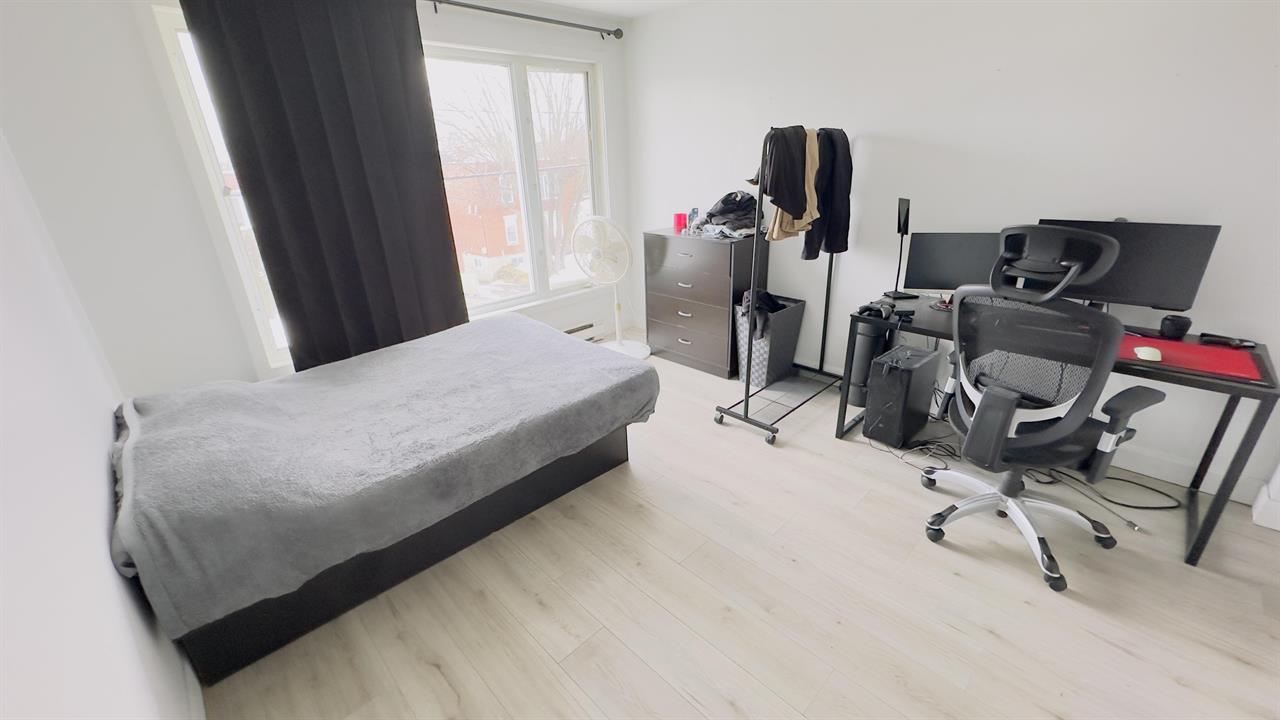 Immeuble - 250 Codère / 251 Salaberry 4 ½ à Louer – Rénové Avec électroménagers | 3265075