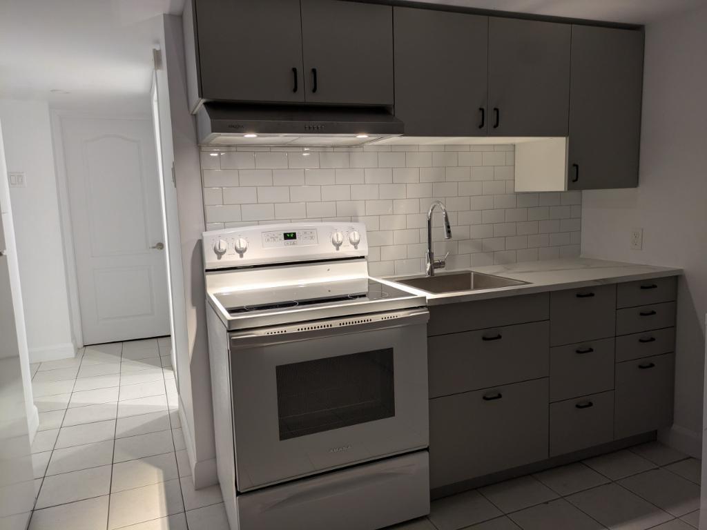 petit 3 1/2 Sainte-Catherine | 3240837