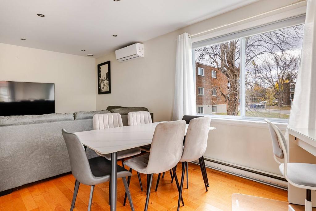 Superbe Appartement 4 1/2 à louer - semi meublé | 3240858