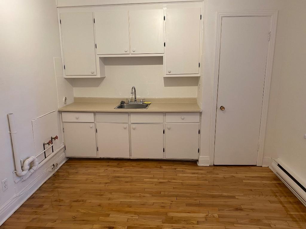 3 1/2 très propre et lumineux au 1er étage avec 2 balcons dans Villeray | 3241454