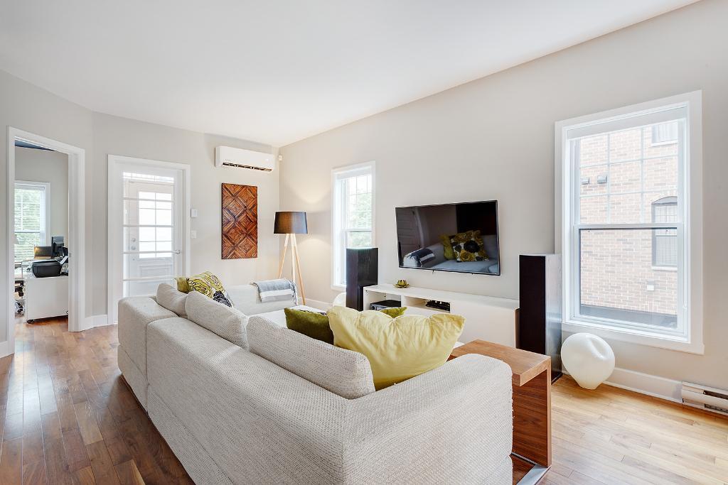 Lumineux Condo 2000 pi2 garage double | 3241574