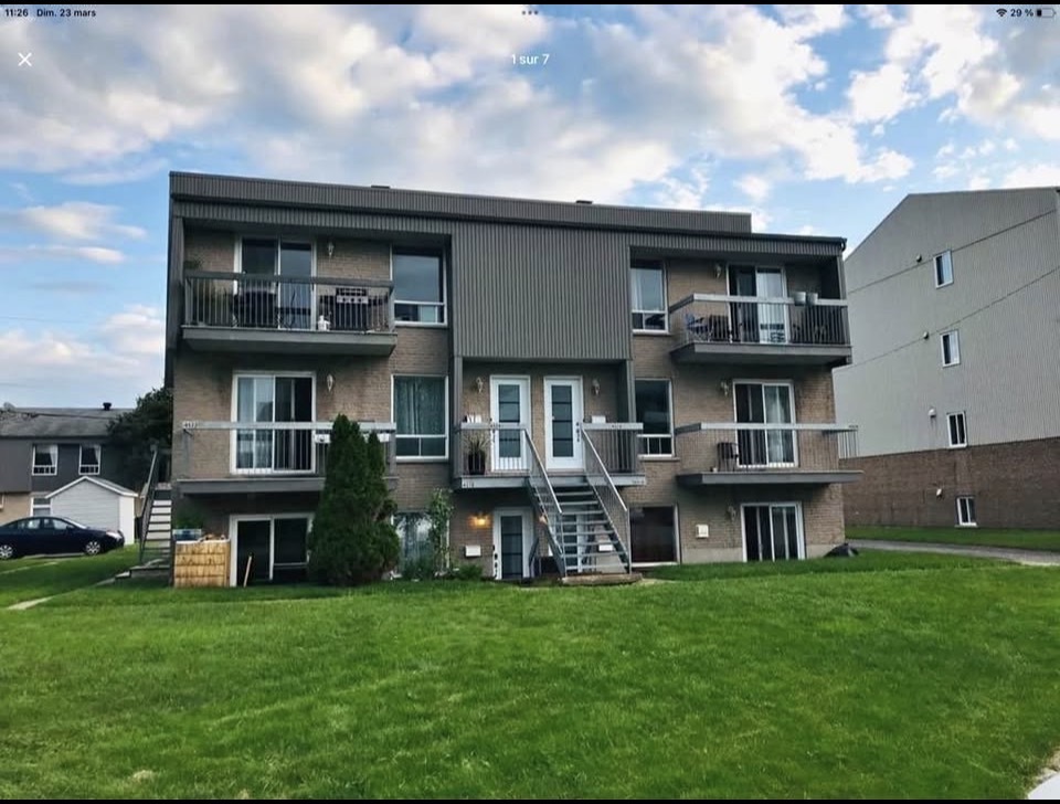 Grand 4 1/2, Immeuble 6 Logements. | 3264874